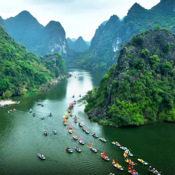 NINH BÌNH - HẠ LONG BAY - HẠ LONG PARK