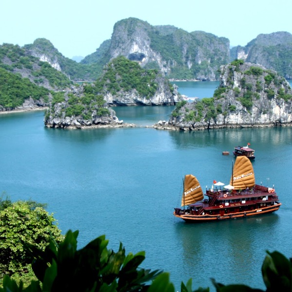 HÀ NỘI - NINH BÌNH - HẠ LONG BAY - HẠ LONG PARK - SAPA - FANSIPAN